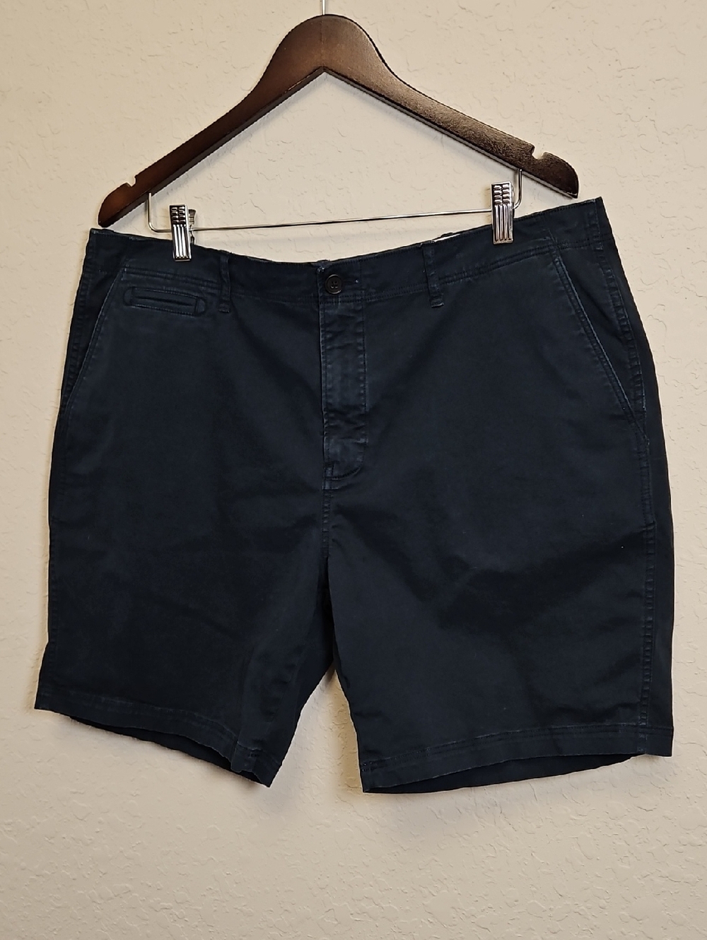 Billy Reid Men's Dark Navy Flat-Front Cotton Shorts Size 38